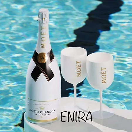 Hotel Enira 4*