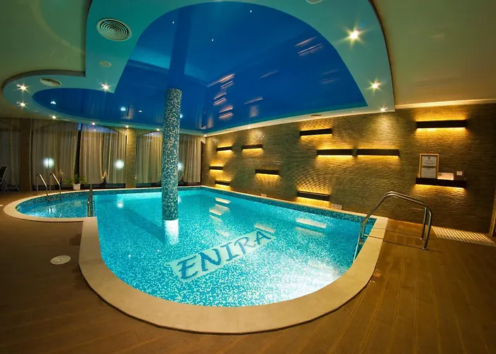 Enira Otel
